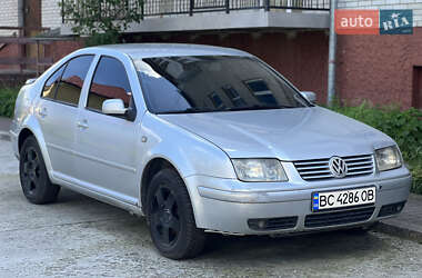 Седан Volkswagen Bora 2000 в 