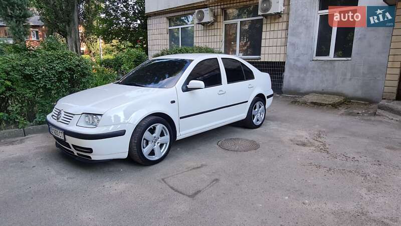 Седан Volkswagen Bora 2000 в Киеве фото 3 Седан Volkswagen Bora 2000 в Киеве