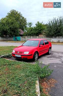 Седан Volkswagen Bora 2002 в Дніпрі