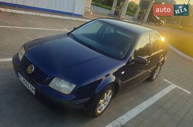 Седан Volkswagen Bora 2000 в Луцке