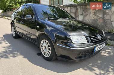 Седан Volkswagen Bora 2004 в Львові