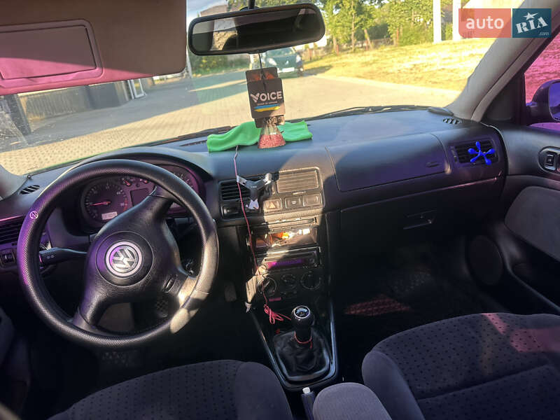 Седан Volkswagen Bora 1999 в Ходореві