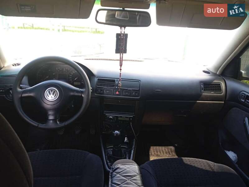 Універсал Volkswagen Bora 1999 в Ужгороді