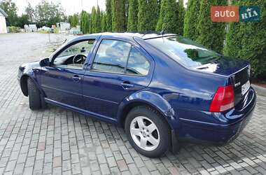 Седан Volkswagen Bora 1999 в 