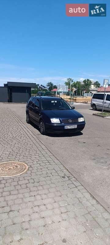 Volkswagen Bora 2001