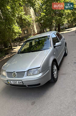 Седан Volkswagen Bora 2003 в Черновцах