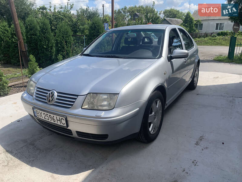 Volkswagen Bora 2000