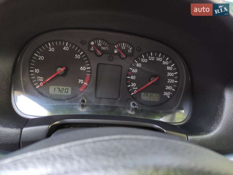 Седан Volkswagen Bora 2001 в Тростянці фото 3 Седан Volkswagen Bora 2001 в Тростянці