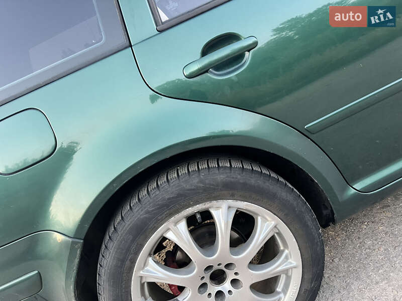 Універсал Volkswagen Bora 1999 в Ізюмі