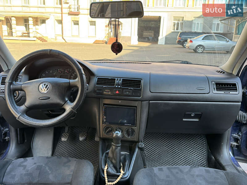Седан Volkswagen Bora 1999 в Запоріжжі