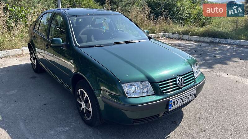 Volkswagen Bora 2001