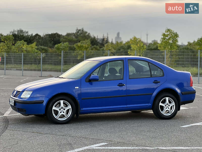 Volkswagen Bora 2003