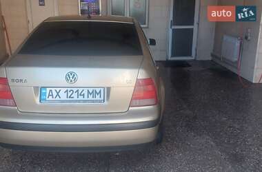Седан Volkswagen Bora 2002 в Харькове