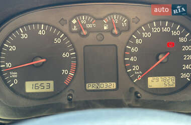 Седан Volkswagen Bora 2001 в  фото 2 Седан Volkswagen Bora 2001 в