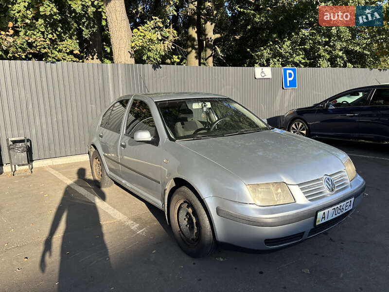Седан Volkswagen Bora 2001 в Броварах