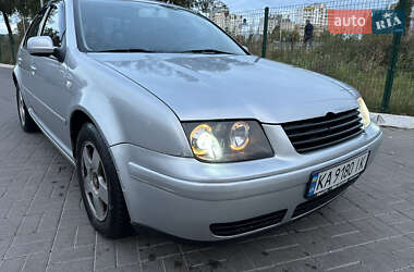 Седан Volkswagen Bora 2000 в Києві