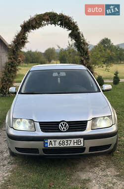 Седан Volkswagen Bora 2002 в Косові