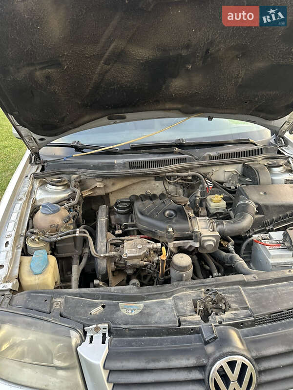 Седан Volkswagen Bora 2002 в Косове фото 12 Седан Volkswagen Bora 2002 в Косове