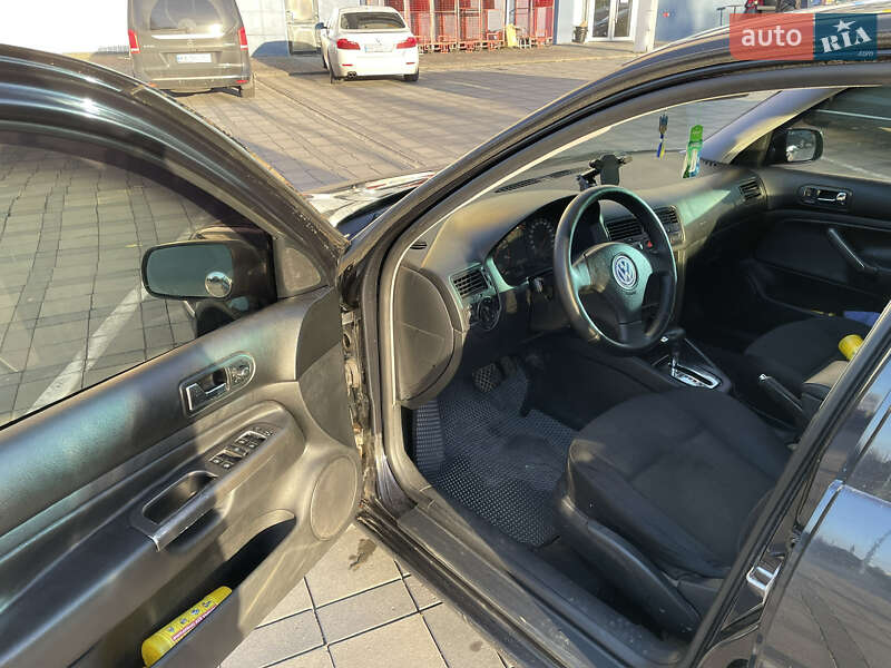 Седан Volkswagen Bora 2002 в Виннице