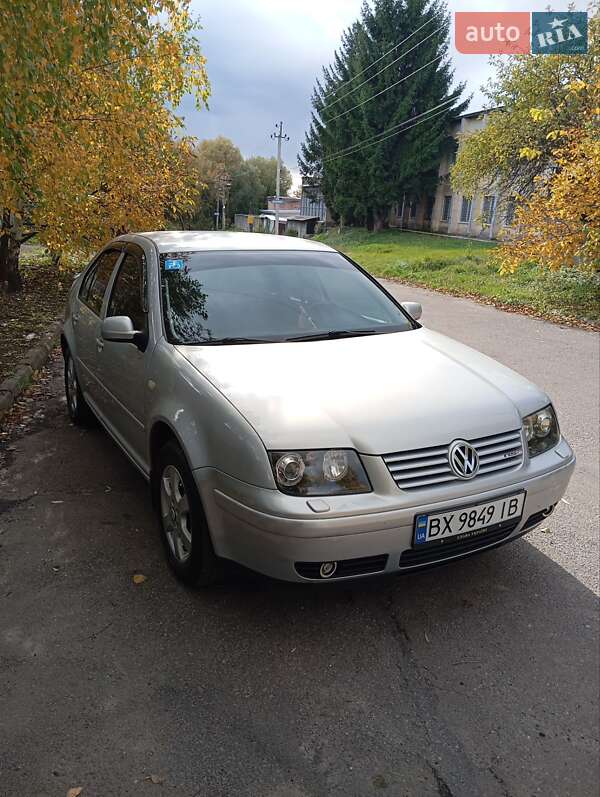 Седан Volkswagen Bora 1998 в Хмельницькому