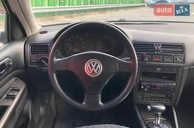 Седан Volkswagen Bora 2004 в 
