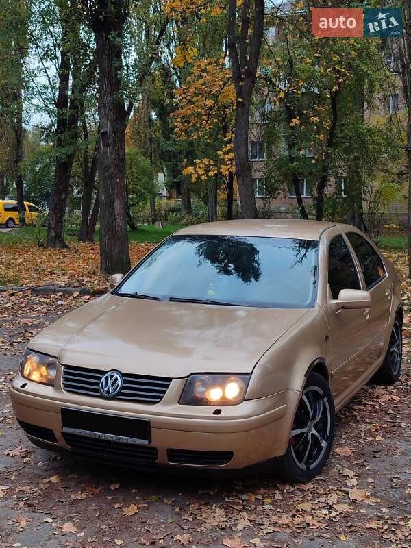 Седан Volkswagen Bora 2002 в Киеве фото 7 Седан Volkswagen Bora 2002 в Киеве