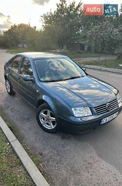 Седан Volkswagen Bora 2000 в 