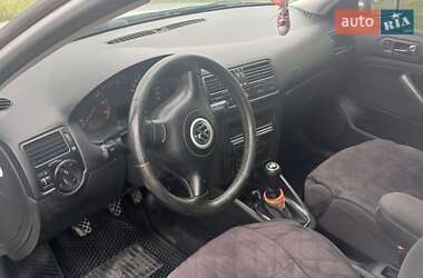 Седан Volkswagen Bora 1999 в  фото 16 Седан Volkswagen Bora 1999 в