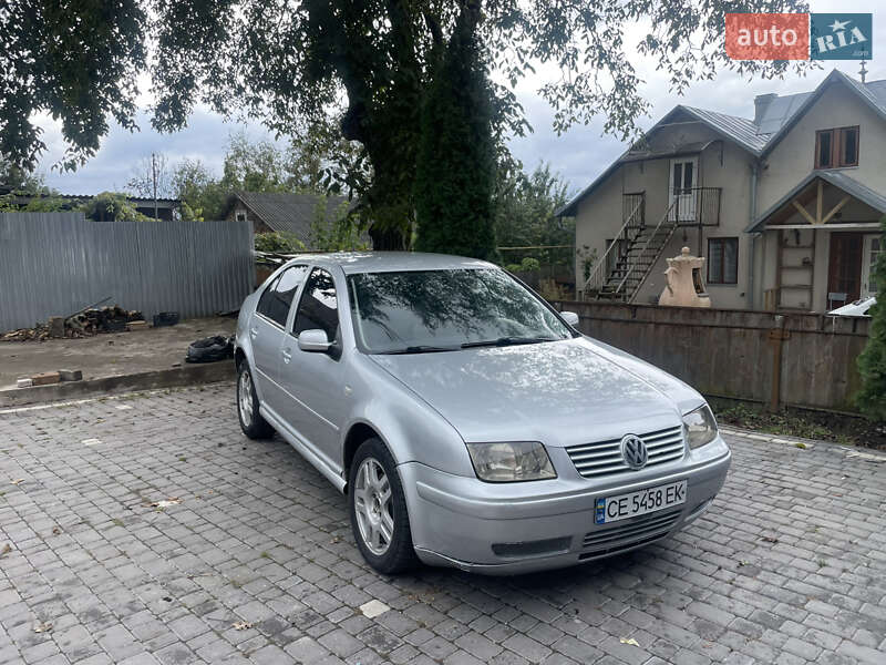 Седан Volkswagen Bora 1999 в Черновцах