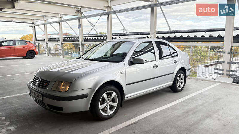 Седан Volkswagen Bora 2001 в Жмеринке