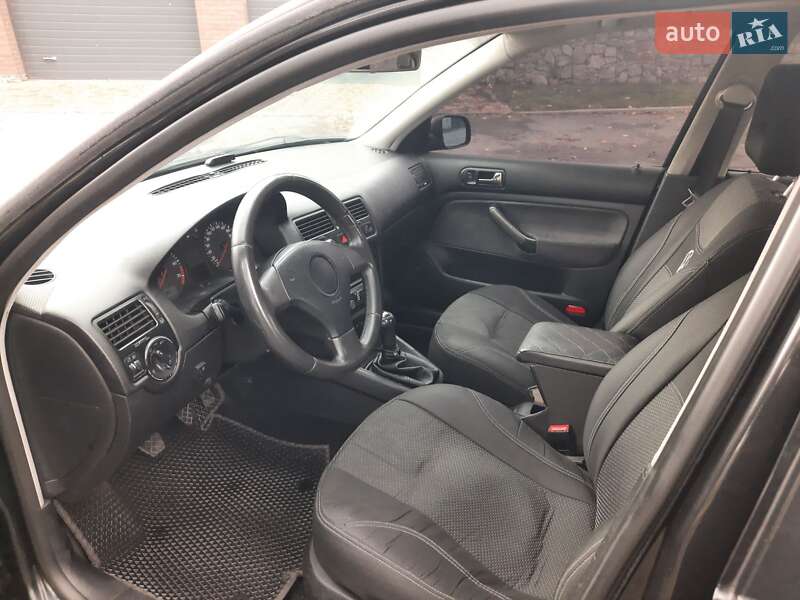 Седан Volkswagen Bora 2001 в Лубнах