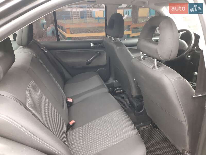 Седан Volkswagen Bora 2001 в Лубнах