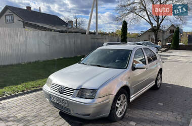 Седан Volkswagen Bora 1999 в Черновцах