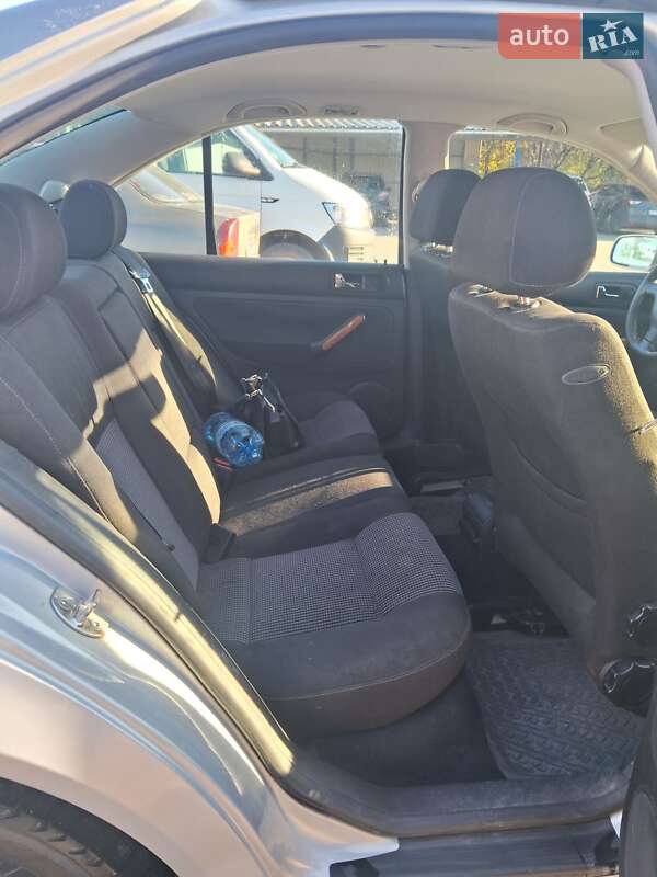 Седан Volkswagen Bora 1998 в Староконстантинове фото 5 Седан Volkswagen Bora 1998 в Староконстантинове