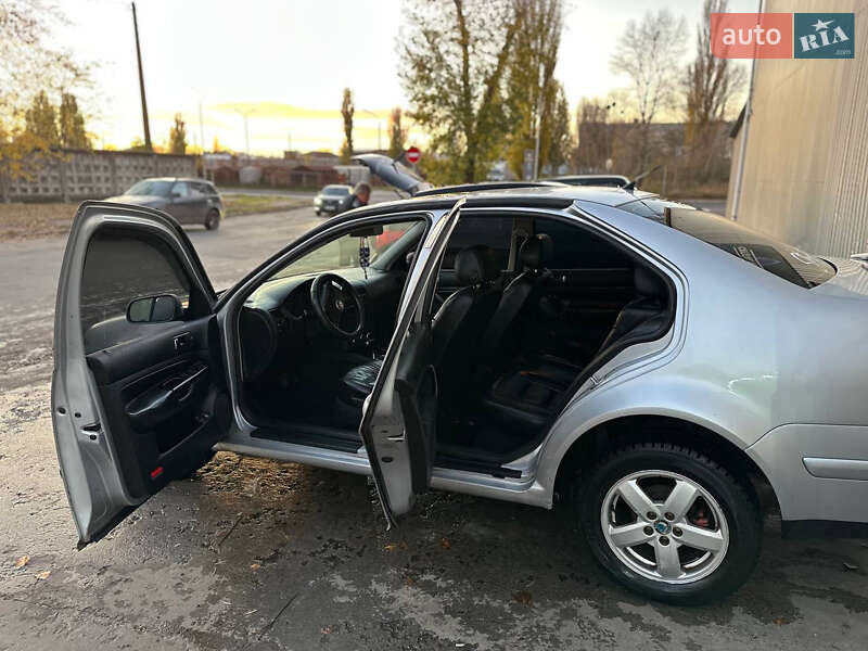 Седан Volkswagen Bora 2002 в Киеве фото 3 Седан Volkswagen Bora 2002 в Киеве