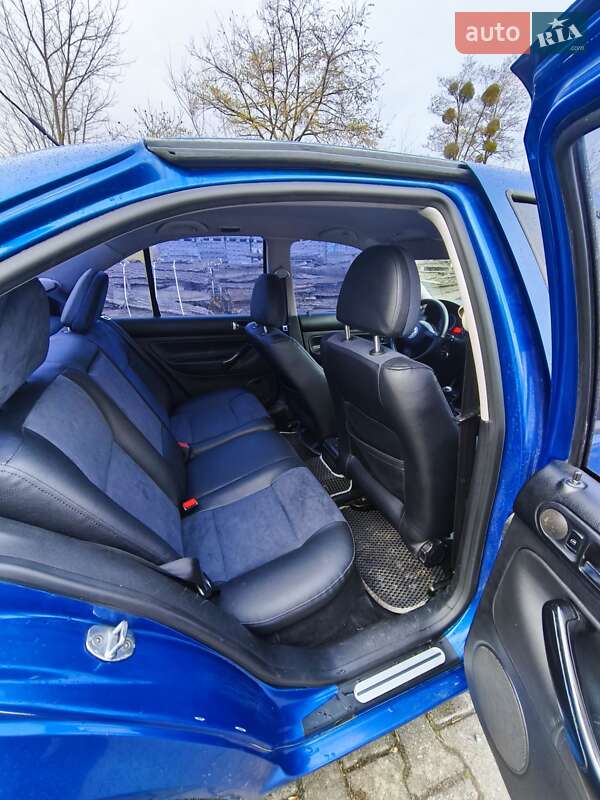 Седан Volkswagen Bora 2000 в Черновцах