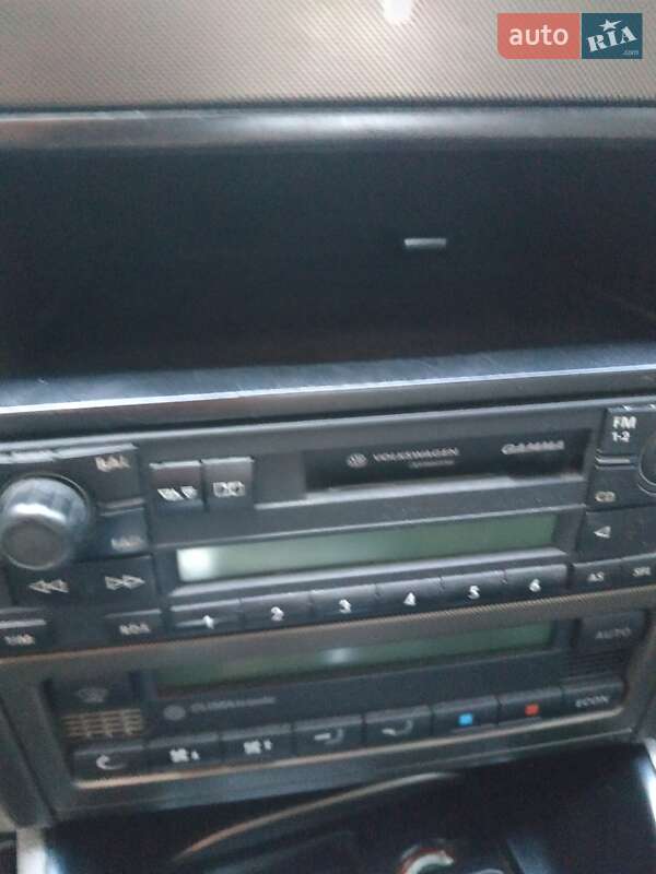 Седан Volkswagen Bora 2001 в Микуличах