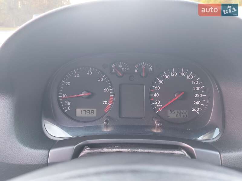 Седан Volkswagen Bora 2003 в Черновцах фото 29 Седан Volkswagen Bora 2003 в Черновцах