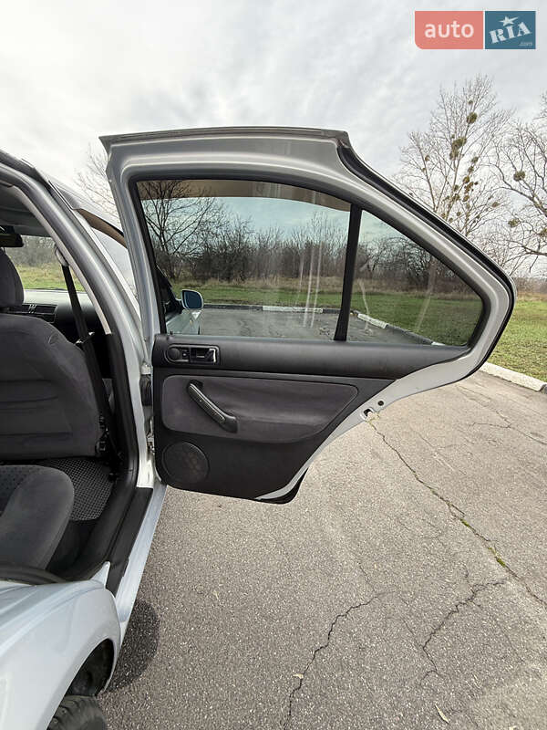 Седан Volkswagen Bora 1999 в Новой Водолаге фото 40 Седан Volkswagen Bora 1999 в Новой Водолаге