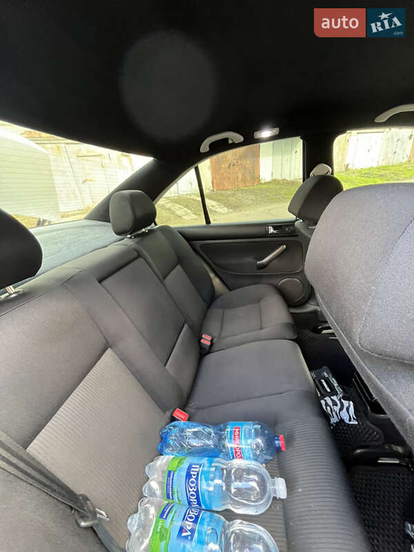 Седан Volkswagen Bora 2002 в Николаеве