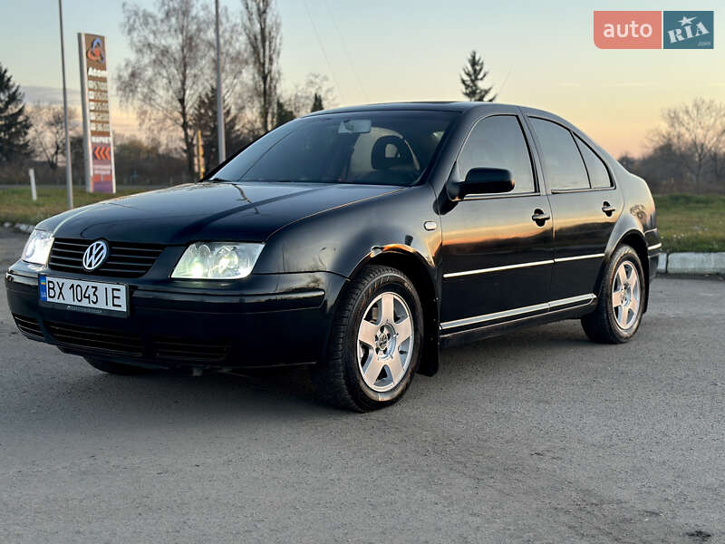 Седан Volkswagen Bora 2001 в Хмельницком