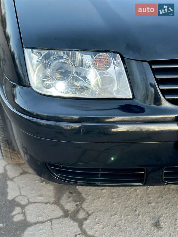 Седан Volkswagen Bora 2001 в Хмельницком