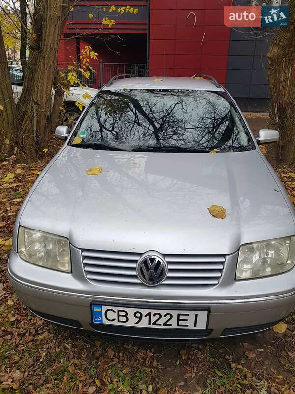 Универсал Volkswagen Bora 2001 в Чернигове