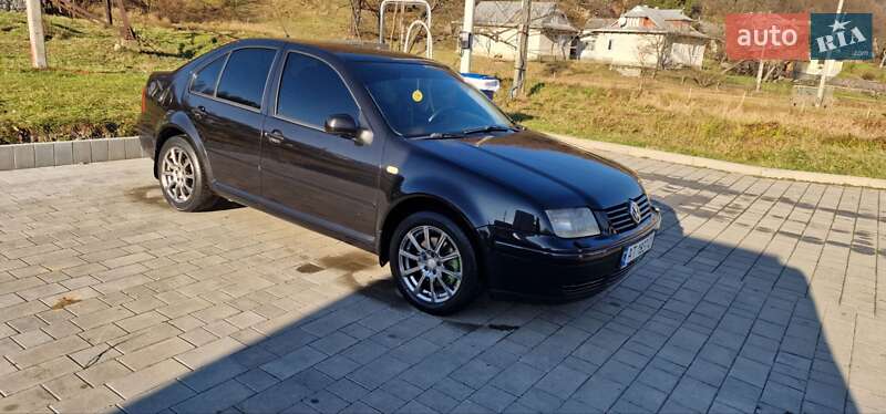 Седан Volkswagen Bora 2000 в Косове