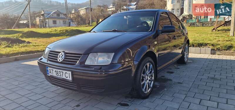 Седан Volkswagen Bora 2000 в Косове