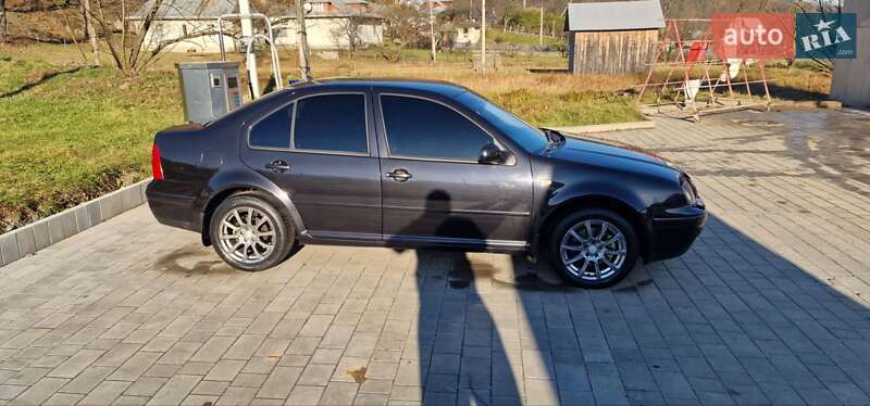 Седан Volkswagen Bora 2000 в Косове