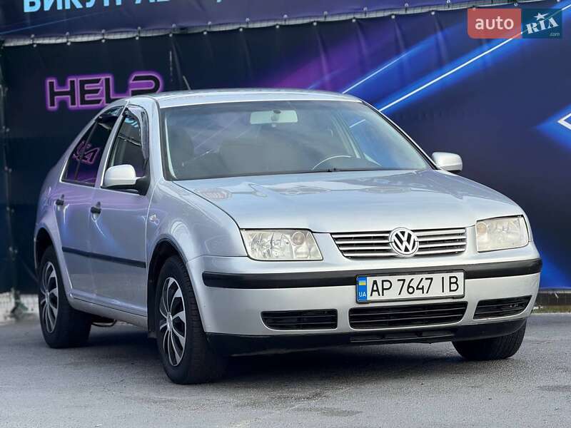 Седан Volkswagen Bora 2003 в Запорожье