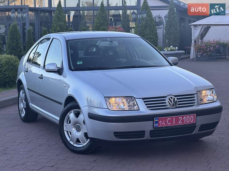 Седан Volkswagen Bora 2000 в Стрые