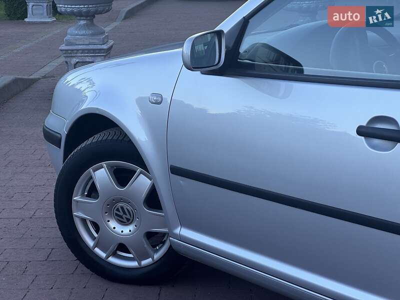 Седан Volkswagen Bora 2000 в Стрые