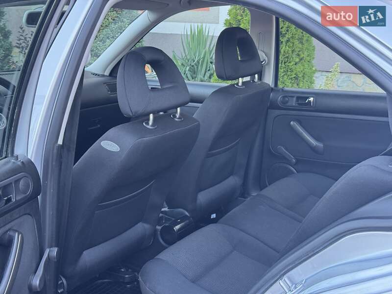 Седан Volkswagen Bora 2000 в Стрые